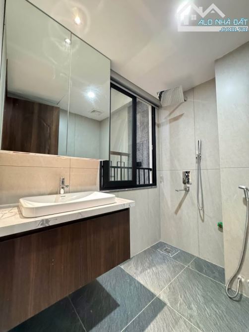 Chính chủ cần bán nhà 5t,45m tại Hà Cầu,Hà Đông ,thang máy , ô tô đỗ cửa chỉ 8t - 1