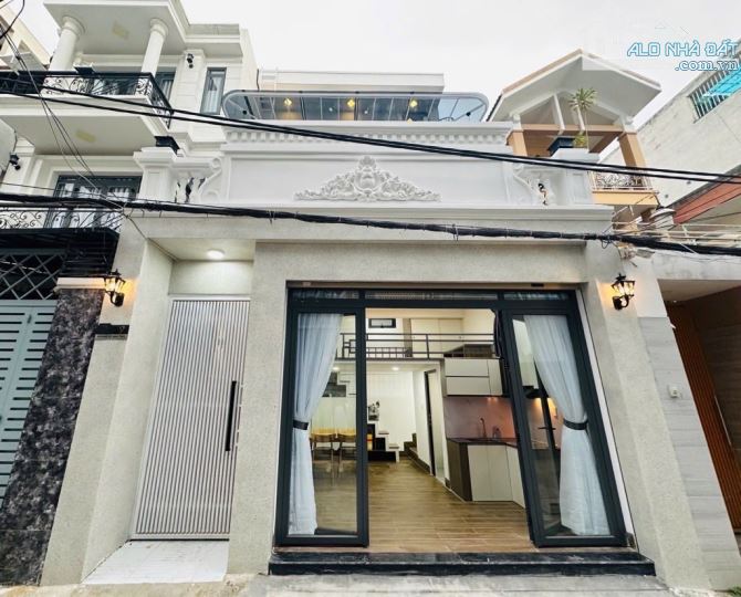 BÁN CHDV CAO CẤP 2 MẶT HẺM XE HƠI 128m2 NGAY CÔNG VIÊN LÀNG HOA CHỈ NHỈNH 16 TỶ - 1