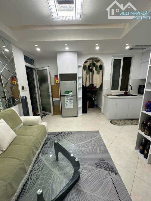 BÁN CCMN . HOÀNG QUỐC VIỆT . 50m2. 2 ngủ . 1,4x tỷ - 1