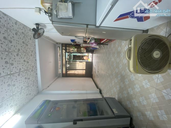 Nhà 2 tầng Lê Văn Linh - 32m2 - cách mặt tiền 20m - Chỉ 4.1 tỷ. - 1