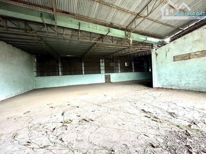 Bán đất 835m2 tặng nhà xưởng vị trí 2 Ql1A gần vòng xoay đường chánh Võ Nguyên Giáp - 1