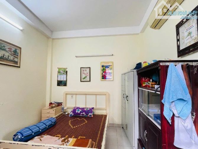 Giá Này Chỉ Trong Tuần – Nhà Đẹp Tân Phú, Gần Mặt Tiền - 1