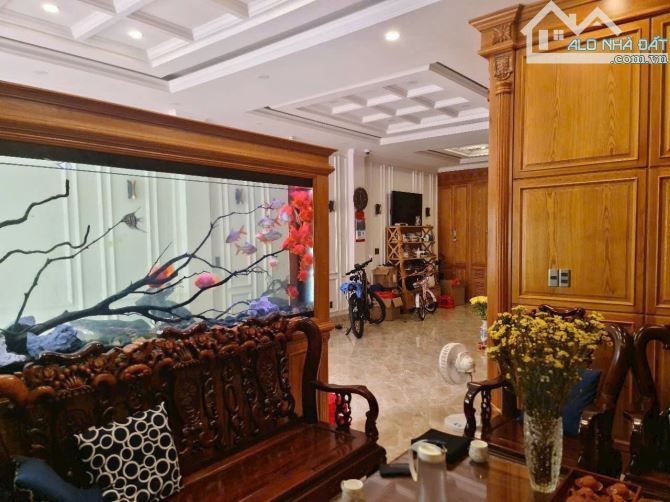 BÁN BIỆT THỰ MINI TRẦN BÌNH TRỌNG NỘI THẤT CAO CẤP CÓ THANG MÁY GIÁ 13,5 TỶ TL - 1