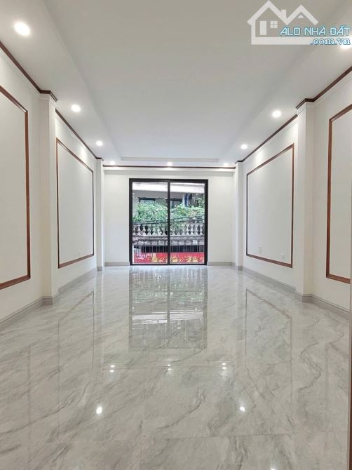 SIÊU HIẾM-VỪA Ở VÀ KINH DOANH - Ô TÔ ĐỖ CỬA-NGÕ THÔNG_ 50m2 – 7 TẦNG – THANG MÁY–19,5 TỶ - 1