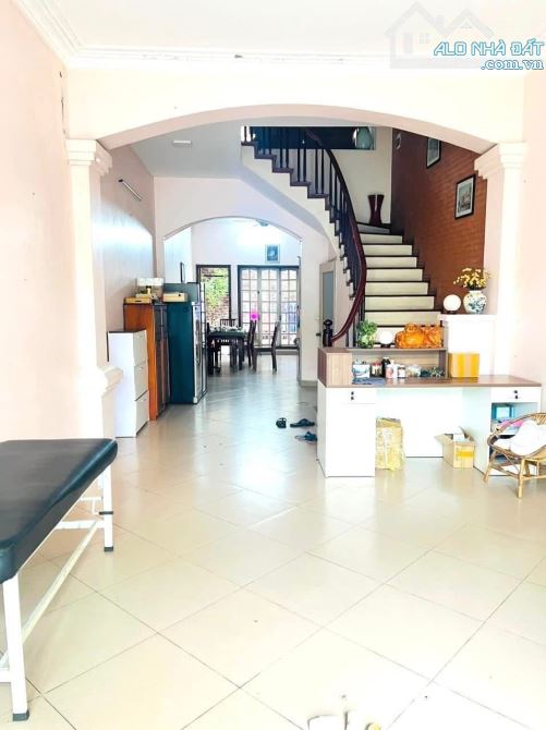 Hàng đầu tư - 24 Kim Đồng - 103m2 - đường 3 ô tô tránh - chỉ 23 tỷ - 1
