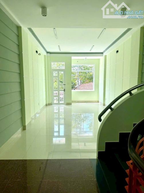CẦN CHUYỂN NHƯỢNG LẠI CĂN NHÀ 1 TRỆT 2 LẦU MẶT TIỀN ĐƯỜNG NHỰA 6M ĐỐI DIỆ - 1