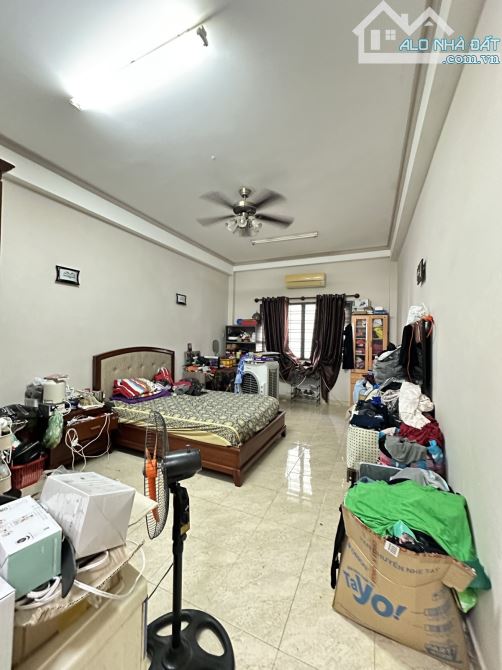 Bán nhà Q10 - 5 tầng - 107m2 - 2 xe tải tránh nhau - kinh doanh - 1