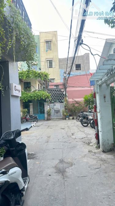 📌📌📌LÀM VIỆC TRỰC TIẾP GIÁ TỐT !!! Nhà 3 tầng kiên cố kiệt 404/ Hùng Vương - 1