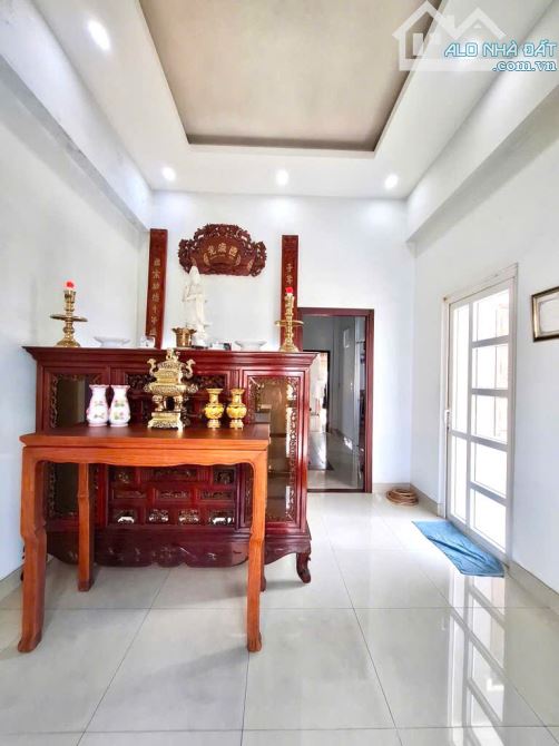 NHÀ HIẾM NGANG KHỦNG ( 7×14), Ô TÔ NGỦ TRONG NHÀ, SỔ A4 HOÀN CÔNG ĐỦ. - 1