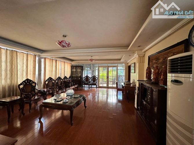 LÁNG HẠ - ĐỐNG ĐA - 125M - 52 TỶ - KHU PHÂN LÔ CAO CẤP - Ô TÔ CHẠY VÒNG QUANH - 1