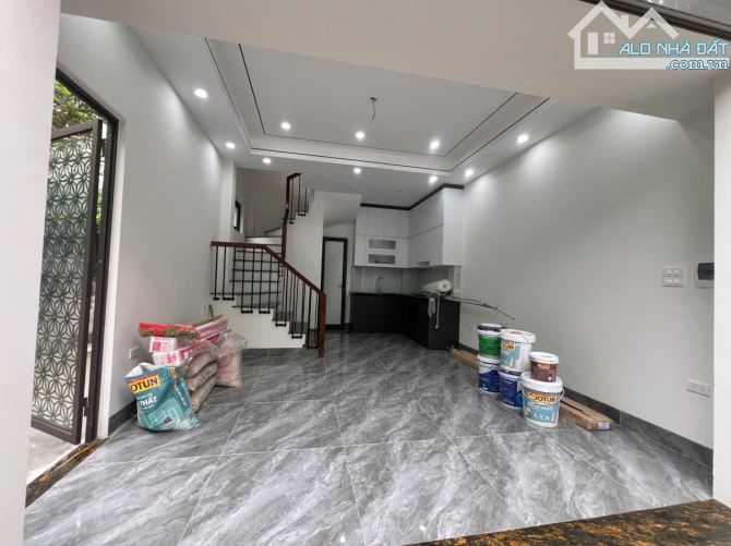 🏡 BÁN NHÀ BÁT KHỐI - LONG BIÊN - DT 30m - GIÁ 6,25 TỶ - 6 TẦNG - 1
