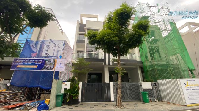 Bán nhà dự án Sài Gòn Mystery Hưng Thịnh đường Lê Hữu Kiều Quận 2 cũ (100m2) 26.5 tỷ - 1