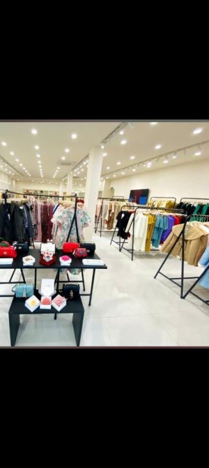 CHO THUÊ 3 TẦNG LÊ DUẨN -1500M VIP - ĐẸP NHẤT ĐƯỜNG LÊ DUẨN - 1