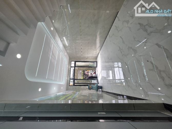 🌋SIU PHẨM NHÀ PHỐ -- 5 TẦNG  - 80M2 - NHIK 7 TỎI. - 1