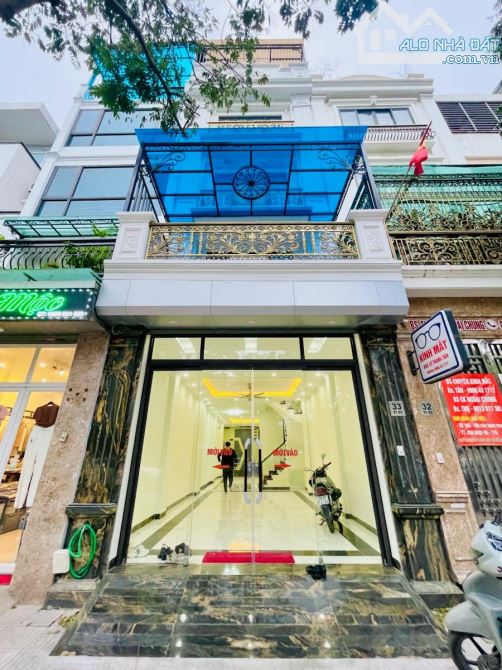 Gara 7 chỗ, thang máy, vỉa hè kinh doanh, Trần Quang Diệu - Hoàng Cầu, 68m*5T, hơn 27 tỷ - 1