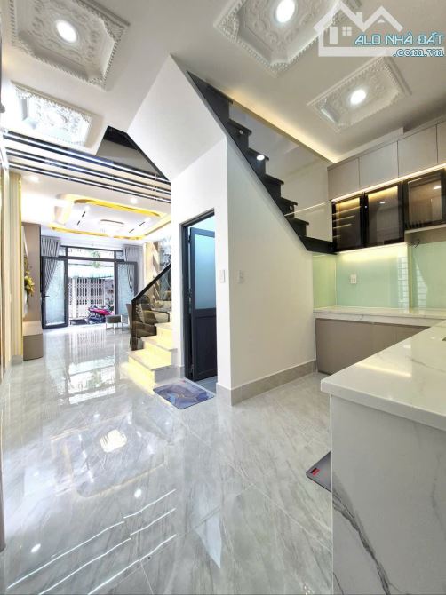 Bán nhà đẹp, nội thất cao cấp Huỳnh Tấn Phát, Nhà Bè, Dt 4x13m, 1 lầu. Giá 4,8 tỷ - 13
