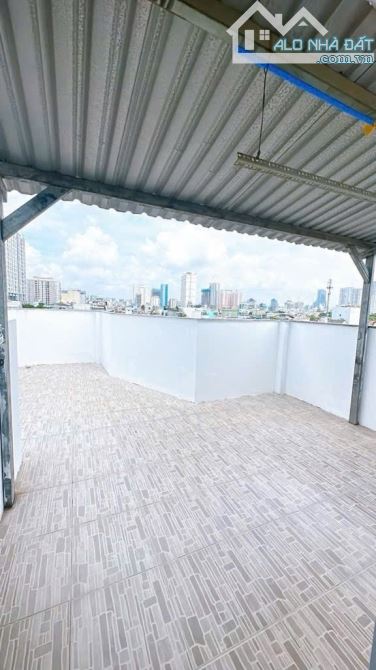 BÁN NHÀ Q4 CHDV 6 TẤM ĐÚC HÌNH THẬT VỊ TRÍ 1/ NGUYỄN KHOÁI GIÁ 6TỈ 750 GIÁP Q1 KDC HẺM 3M - 15