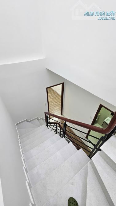 MẶT TIỀN XE HƠI 10 M NGANG 4.2 X14  BÊ TÔNG 4 TẤM CÓ 5 TỶ - 17
