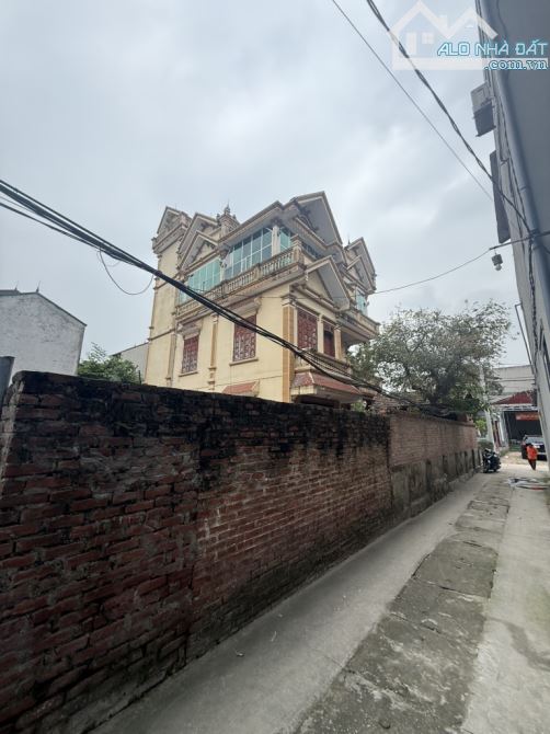 🏦🏦🏦 HOA HẬU VEN ĐÔ DT 516m - TƯƠNG LAI RẤT GẦN x 3 - VỊ TRÍ MẶT ĐƯỜNG 40M - LÔ GÓC - 2
