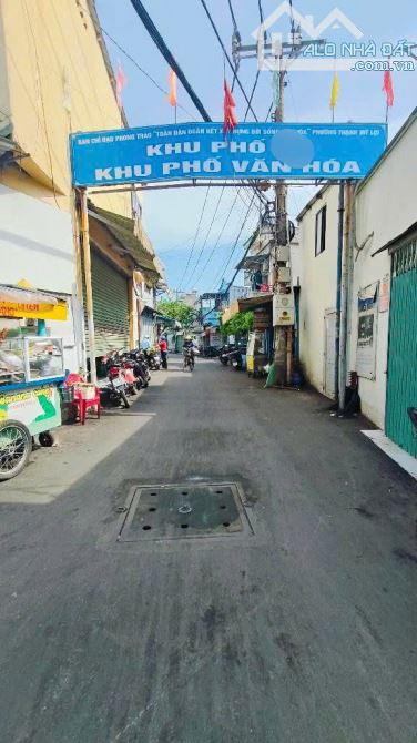 CHỈ 1,89TỶ NHÀ QUẬN 2,CHÍNH CHỦ,SỔ HỒNG RIÊNG,KHÔNG QUY HOẠCH,HẺM RỘNG THÔNG - 2