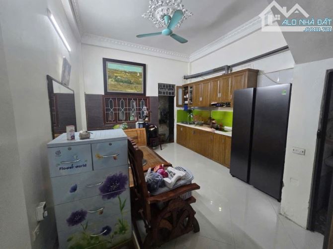 Nhà đẹp Mễ Trì 78m², 5 tầng, có sân rộng, ngõ thông – Giá tốt, vào ở ngay - 2