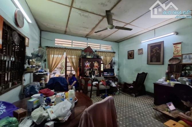 Bán nhà hẻm xe hơi, Trường Chinh, Tân Bình, 70 m² (5.4m x 13m), 2 tầng - Giá 7.45 tỷ TL - 2