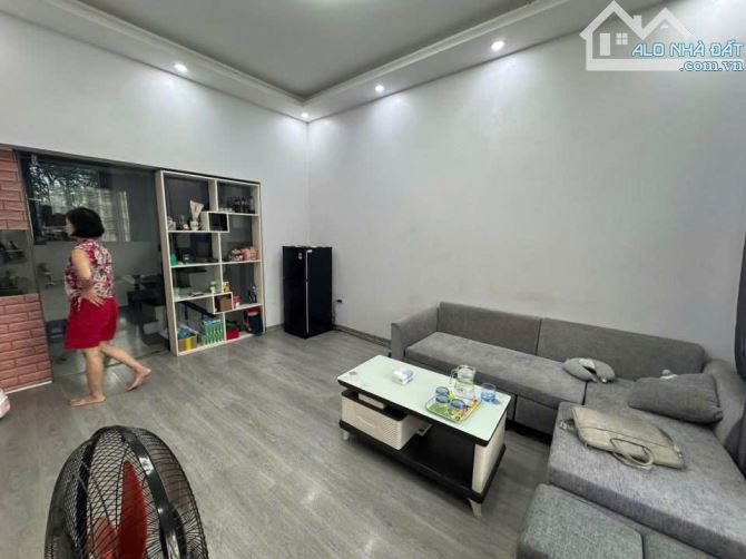 CỔ NHUẾ 25M² - 4 TẦNG - 3.9M MẶT TIỀN - 6.9 TỶ - BẮC TỪ LIÊM - 2