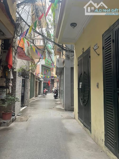THỬA ĐẤT HIẾM NGAY NGÃ TƯ . 123m2 - Chỉ 29Tỷ - 2