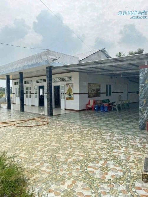 Bán đất + Nhà vuờn 1200m2 view kênh mỹ an_Thủ Thừa giá 2 tỷ đường ôtô bự giá ngộp - 2