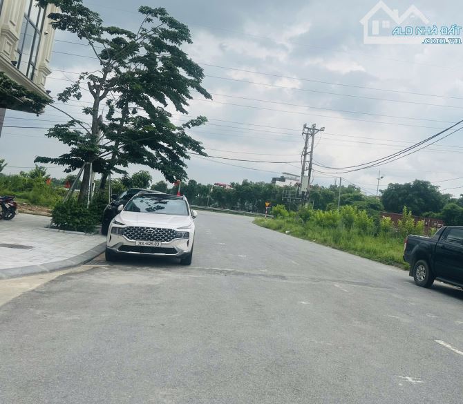 Bán đất , Đồng nhân , Hải bối 88m2 x MT5m vỉa hè , ô tô tránh 13.8 tỷ - 2