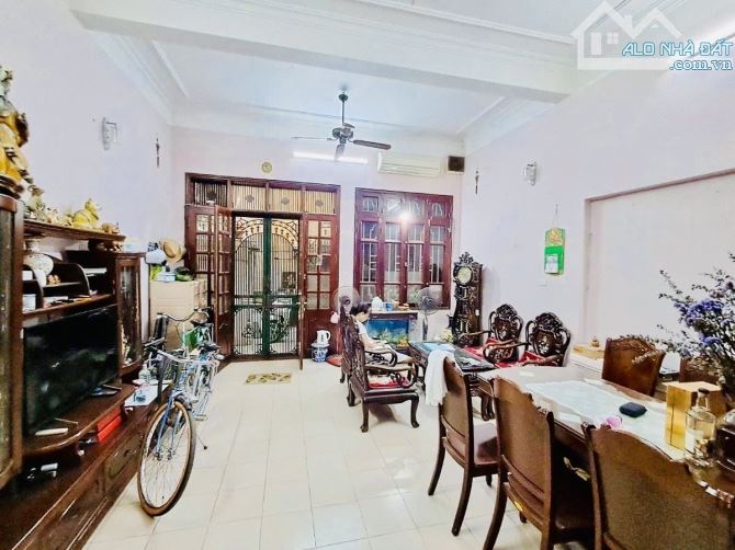Trần Hưng Đạo - Hoàn Kiếm - 122m - 35 tỷ - 2