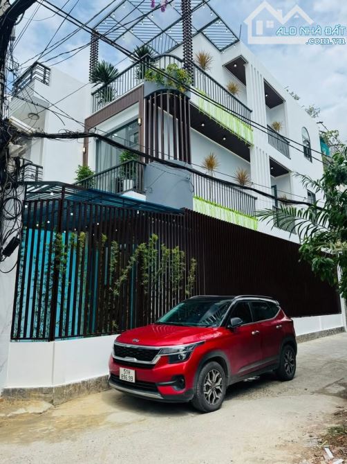 CĂN GÓC 3 TẦNG FULL NỘI THẤT - 68m2 HẺM XE TẢI THÔNG - 7.4 TỶ - 2