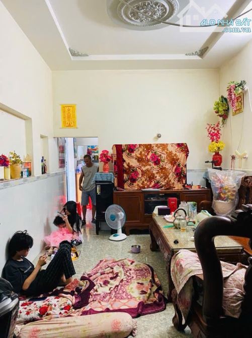 Bán nhà Đình Nghi Xuân(Phan Anh), 48m2, 2 tầng, 2PN, SH, 4.1 tỷ - - 2