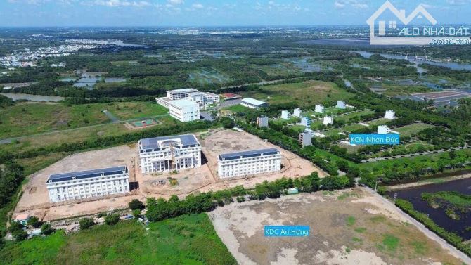 Bán lô đất mặt tiền đường nguyễn bình DT:2300 m2 giá bán 6,3 tr/m2 - 2