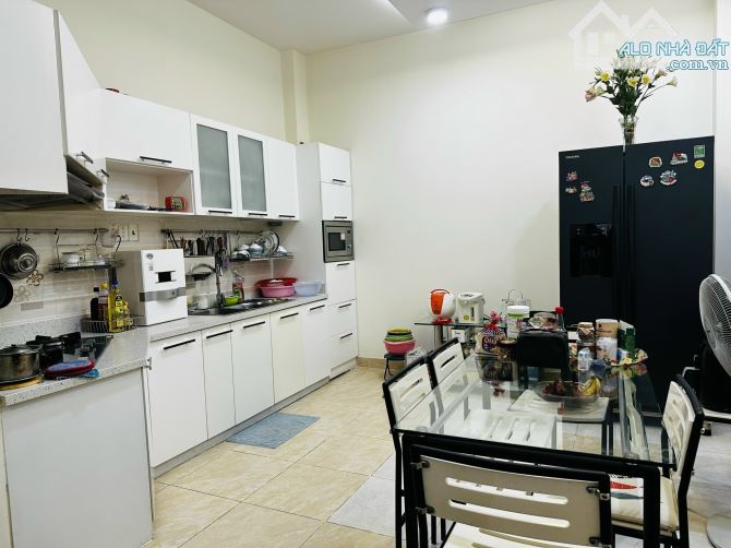 Bán nhà BÙI ĐÌNH TÚY, BT - 68m2 x 4T BTCT -KDC An ninh, Sạch đẹp. CHỈ 11,5 TỶ - 2