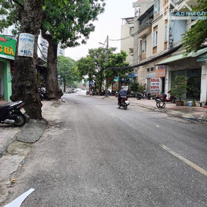 Bán đất Việt Hưng, Long Biên: 52m2, hơn 8 tỷ, 2 mặt tiền, kinh doanh, ô tô tránh - 2