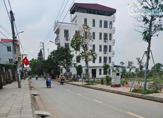 Bán đất Lê Xá Mai Lâm Đông Anh,42m2  5 tỉ  20m ra công viên ô tô tránh,hàng xóm Vinhomes - 2