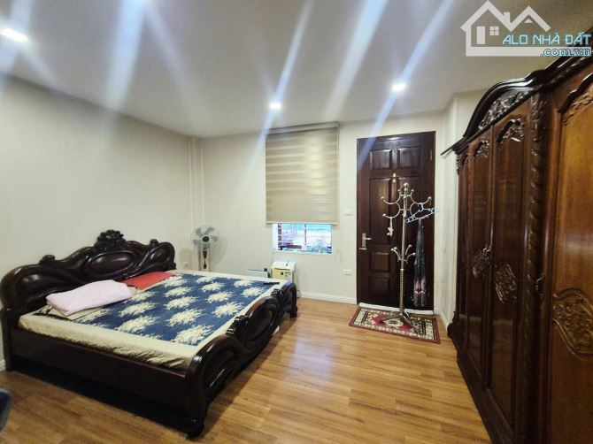 nhà mới 46.6m² – 6 tầng thang máy – pháo đài láng – trung tâm đống đa – 6 tỷ - 2