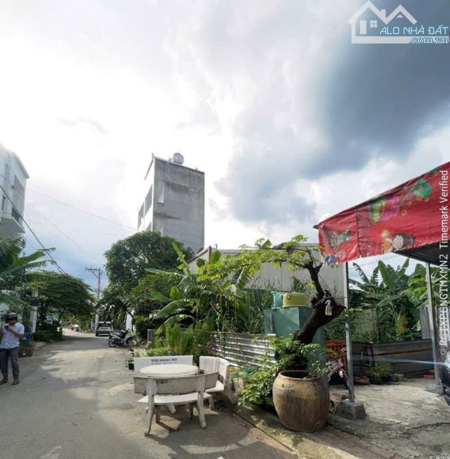 BÁN ĐẤT QUẬN 9,LÔ ĐẤT CỰC VIP HỆ SỐ XÂY DỰNG 4.0,DT50M 4.1x12.5),NGAY BƯNG ÔNG THOÀN - 2