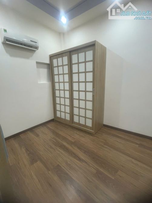 NHÀ Đinh Tiên Hoàng - Bình Thạnh - 2 Tầng - PN,WC - DT 37m2 - Hơn 4 tỷ - 2