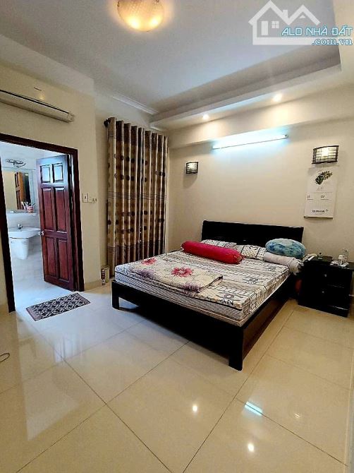 NHÀ GẦN LÝ PHỤC MAN, QUẬN 7, 6X10m, 4TẦNG, HẺM XE HƠI, NHỈNH 10 TỶ - 2