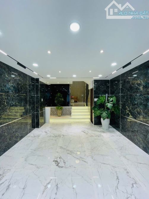Siêu Phẩm 5Tầng THANG MÁY Full Nội Thất -60M²- Đường 6M Thông - 2