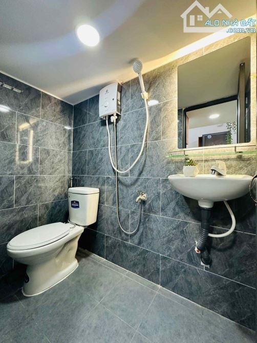 CHDV Lê Văn Thọ, Gò Vấp, 17 phòng + shophouse, thu nhập 90tr/tháng - 2