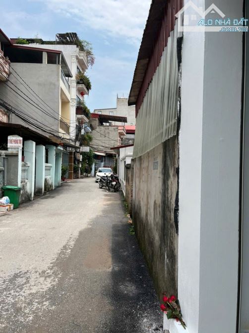 RẺ NHẤT BẮC NINH. NHÀ 2 TẦNG KHU BÒ SƠN ĐƯỜNG Ô TÔ TRÁNH NHAU VỊ TRÍ TT/ GIÁ CHỈ 4,5TY - 2