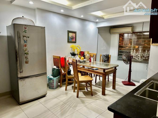 Bán Nhà Phân Lô Vỉa Hè Ô Tô Tránh Mặt Phố Vũ Trọng Khánh 30m 5 Tầng MT 4m Chỉ 11 Tỷ - 2