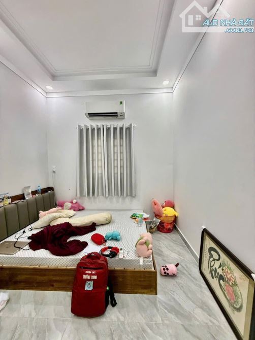 Nhỉnh 4 Tỷ, Nhà C4 Mới Khu Phân Lô Hẻm 8m Thông Trần Thị Năm, 60m2(4*15m) - 2