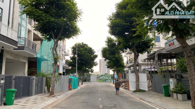 Bán nhà dự án Sài Gòn Mystery Hưng Thịnh đường Lê Hữu Kiều Quận 2 cũ (100m2) 26.5 tỷ - 2