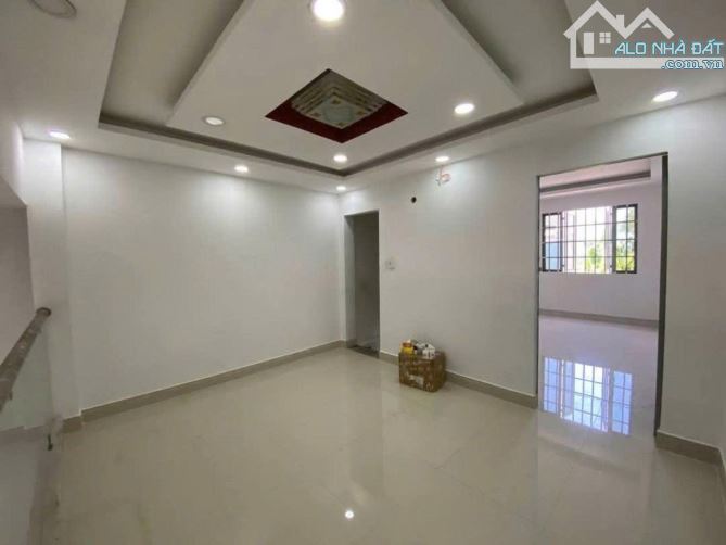 SÁT TRUNG TÂM HÀNH CHÍNH Q.2 – XE HƠI VÀO NHÀ – DT 107M² – THẠNH MỸ LỢI - 2