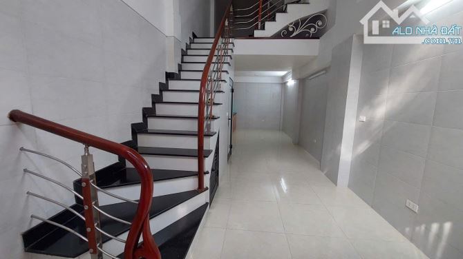 Cho thuê nhà nguyên căn tại ngách 119/38 Cổ Nhuế  , Bắc Từ Liêm , Hà Nội DT 32m x 5 tầng, - 2