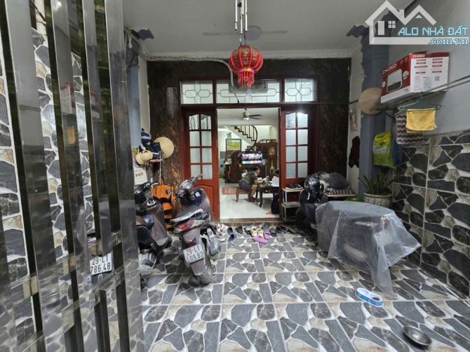 Nhà đẹp Mễ Trì 78m², 5 tầng, có sân rộng, ngõ thông – Giá tốt, vào ở ngay - 3